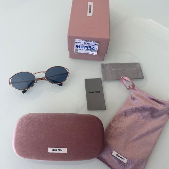 Miu Miu Sunglasses main image 5